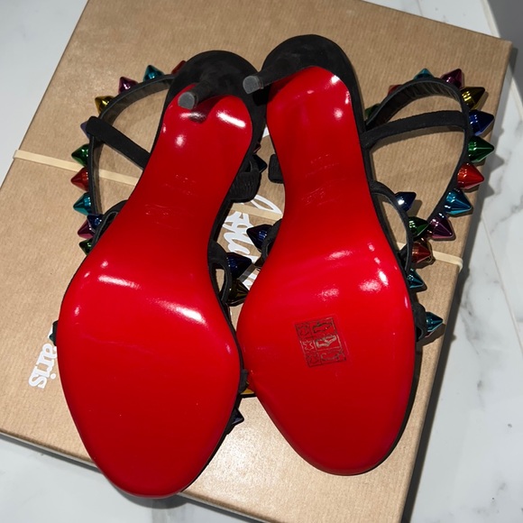 COPY - Christian Louboutin Spikita Strap 100 - Picture 4 of 9